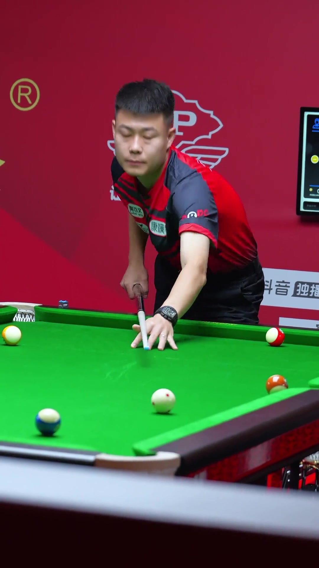 冠军的争夺 冠军的争夺