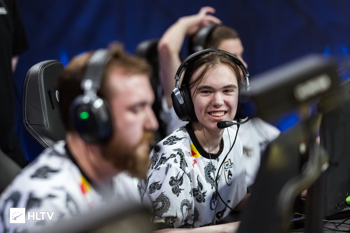 钱不是足球 钱不是足球