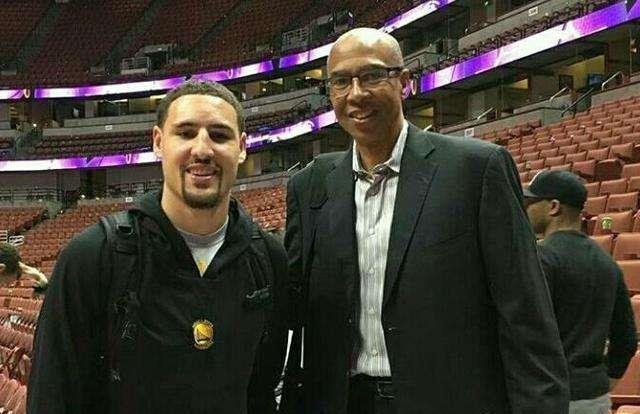 青岛队落后 青岛队落后